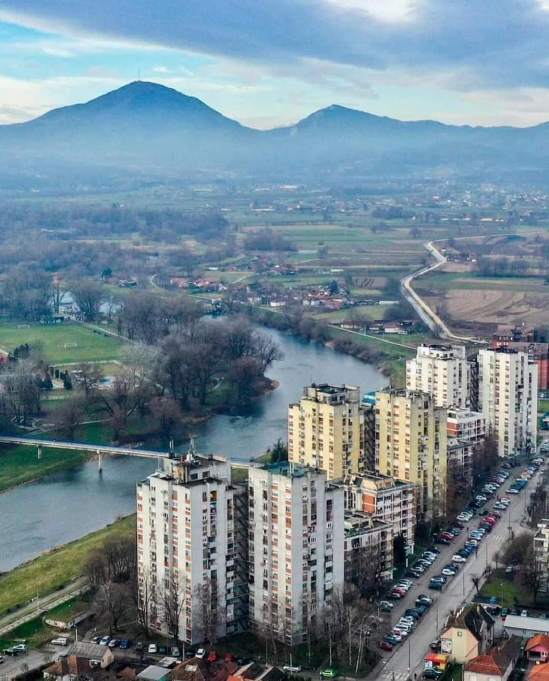 Vemiur Apartment Cacak Bagian luar foto