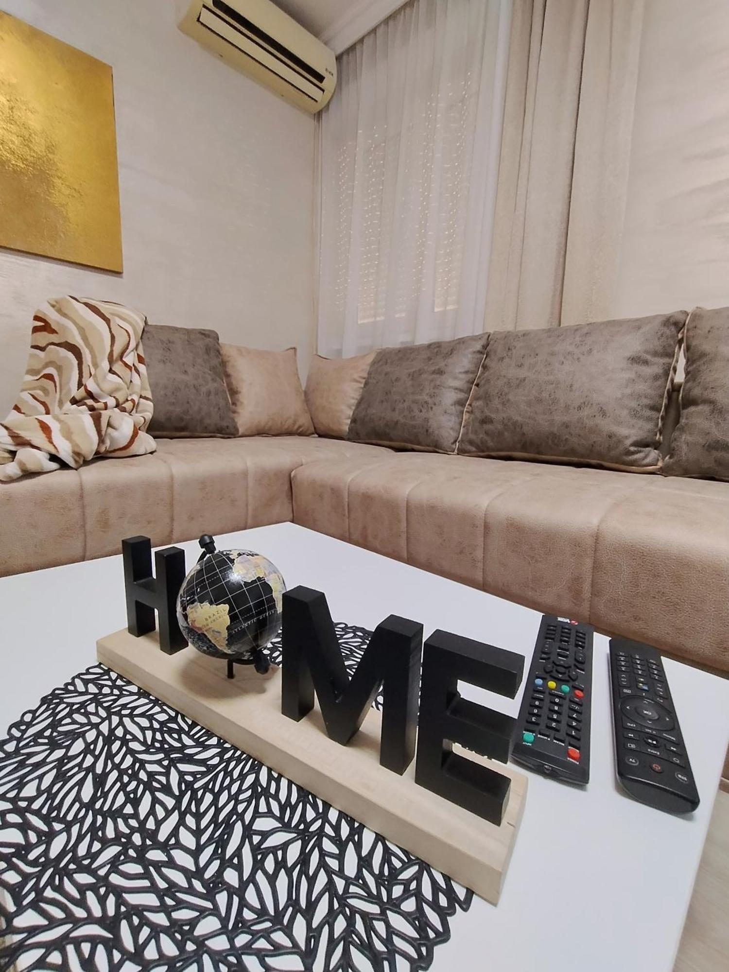Vemiur Apartment Cacak Bagian luar foto